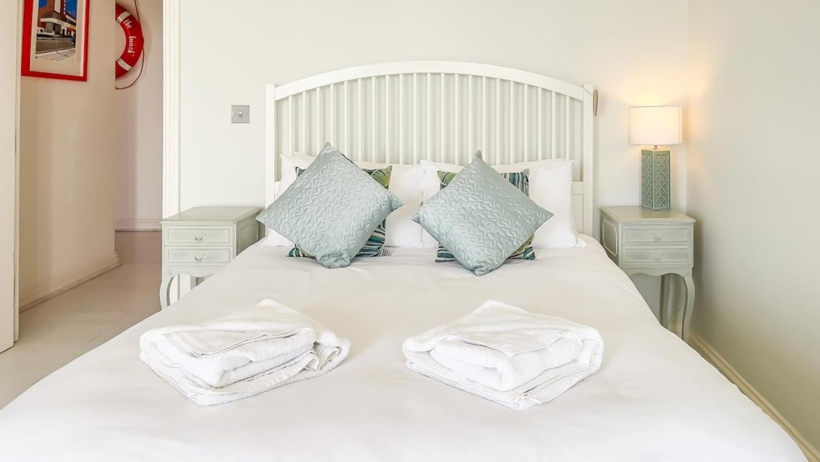 Seaview Turner Contemporary, By Adliv Apartment